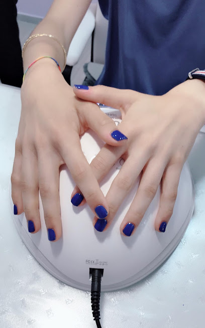 LINDA Uñas | Salón de Uñas y Manicura en Barcelona