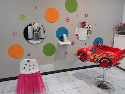 Petits i Mamàs Perruqueria | Peluqueria en Mollet del Vallès / Barcelona