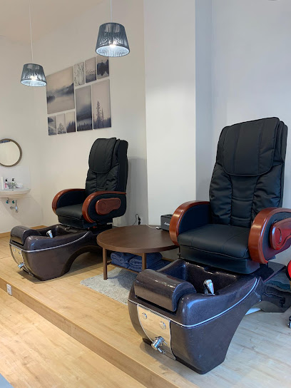 La Ginesta Beauty | Salón de Manicura y Uñas en El Masnou / 