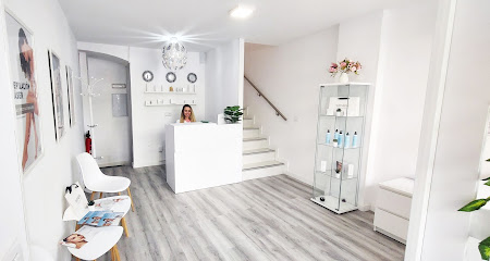 Dermo+Estética Madrid | Peluquería en Madrid / 