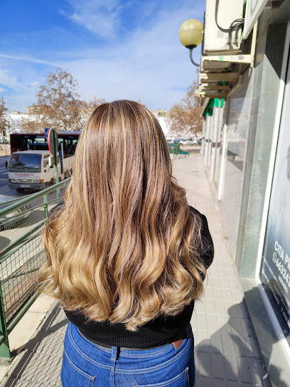 Jesús del Real Peluquería | Peluqueria en Granada / Granada