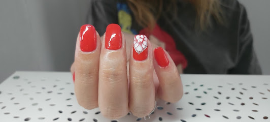 LaserLook | Peluquería en Casarabonela / 
