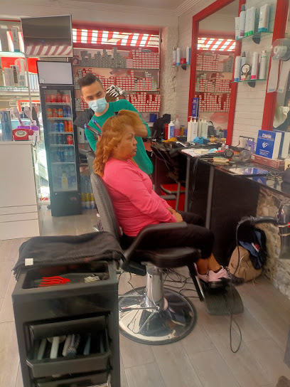 Yahya destaca tu estilo | Peluqueria en Parla / Madrid