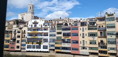 Acf Peluqueros | Peluqueria en Girona / Girona