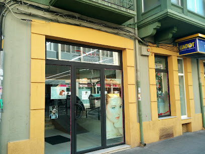 Dania Peluquerías | Av. de las Tres Cruces, 4 | Peluqueria en Zamora / Zamora
