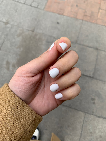 Nivier Nails&Stetic | Salón de Manicura y Uñas en Madrid / 