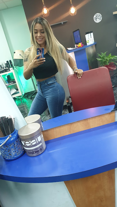 J.Gerona hair & fashion studio | Peluquería en Barberà del Vallès / Barcelona