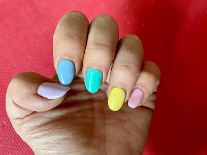 Nails Factory | La Dehesa | Salón de Uñas y Manicura en Alcalá de Henares