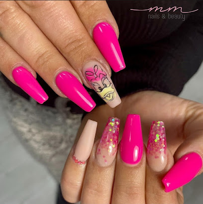 MM Nails & Beauty | Salón de Manicura y Uñas en Aspe / 