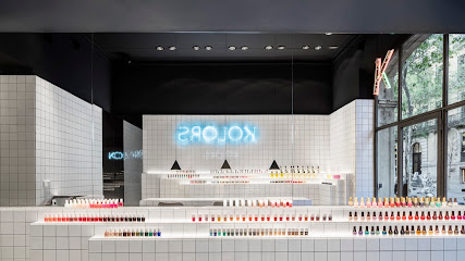 Kolors Nail Bar | Salón de Uñas y Manicura en Barcelona