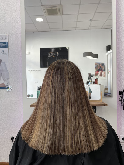 Cocos Estilistas | Peluquería en Alfaz del Pi / Alicante