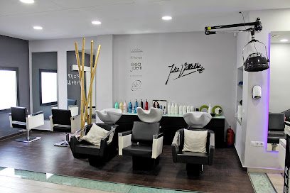 PELUQUERÍA Julia Villalba. | Peluqueria en Cuenca / Cuenca