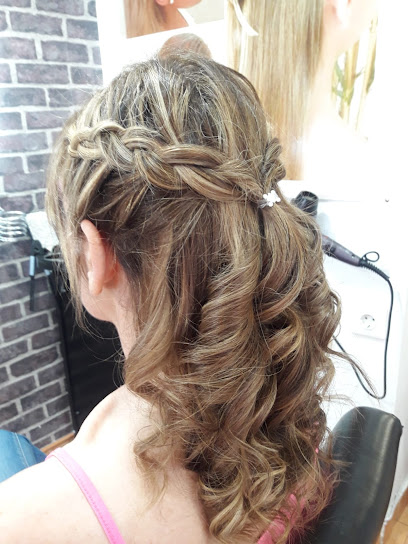 Arte Latino. Peluquería | Peluquería en Alcalá de Henares / Madrid