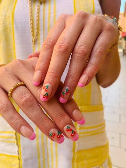 Made by Ahyoka | Salón de Uñas y Manicura en Palma