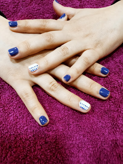 CM ESTILISTAS ASESORES DE BELLEZA | Peluqueria en Petrer / Alicante