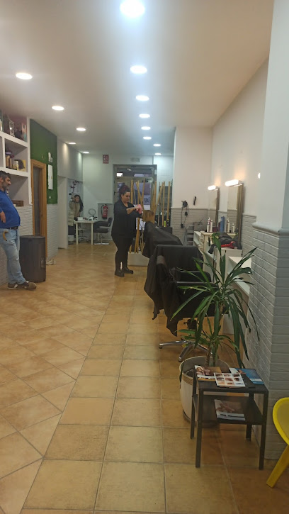 Peluquería y Estética Jenny’s | Peluqueria en Alovera / Guadalajara