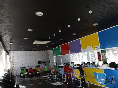 Nayma Singla | Peluquería en Salamanca / Salamanca