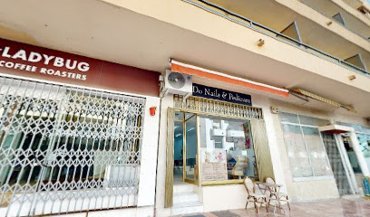 Do Nails & Pedicure | Salón de Manicura y Uñas en Marbella / 