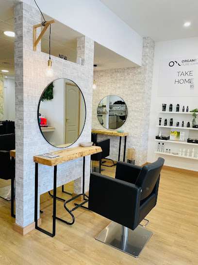 Buquet Hair Salon | Peluqueria en Lleida / Lleida