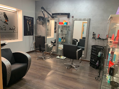 Estética i Perruqueria Maycka | Peluquería en Castellón de la Plana / 
