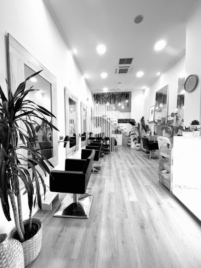 A nena das tesoiras | Peluqueria en Barbadás / Orense