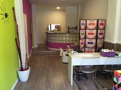 Ninfa’s Saray Palomares | Salón de Uñas y Manicura en Alcorcón