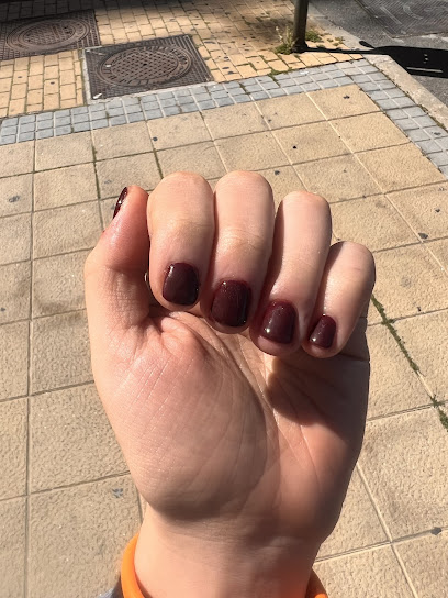 ROSINails | Salón de Manicura y Uñas en Getafe / 