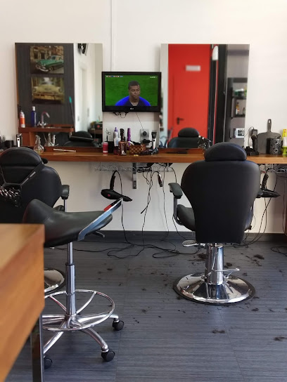 Peluqueria Toño Hernandez | Peluqueria en Medina de Pomar / Burgos