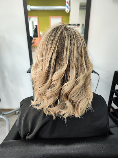 Jackie Piñero | Peluquería en Vigo / Pontevedra