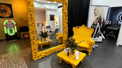 Miami Nails Lounge | Salón de Uñas y Manicura en Valencia