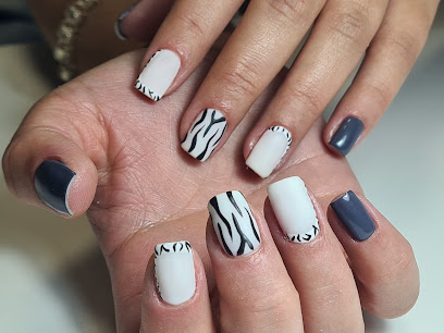 Bliss Nails | Salón de Manicura y Uñas en Alagon / 