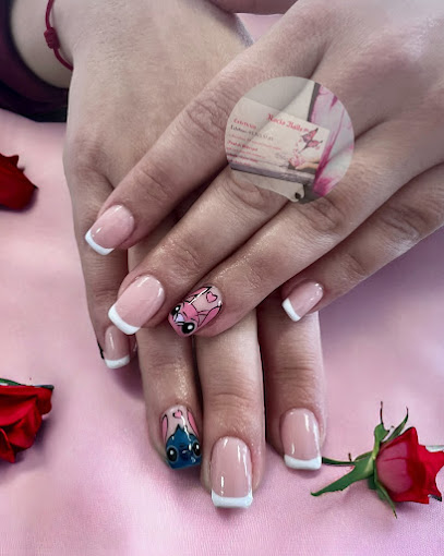 Rocio Nails | Salón de Manicura y Uñas en El Prat de Llobregat / 