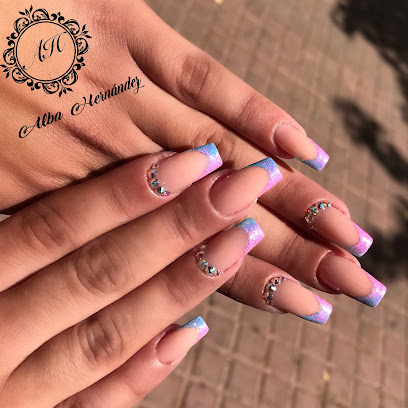 Alba Hernández | Peluquería en Sabadell / 