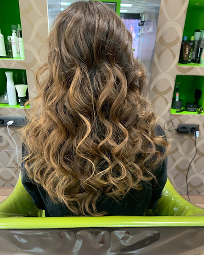 Verónica Serrano Chico | Peluqueria en Daganzo de Arriba / Madrid