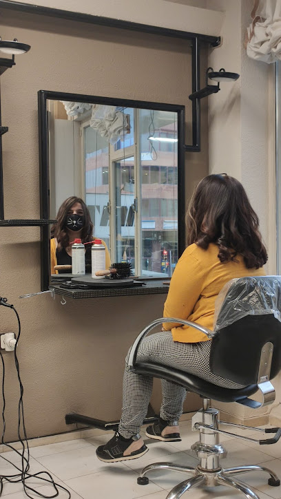 Mata | Peluqueria en Mollerussa / Lleida