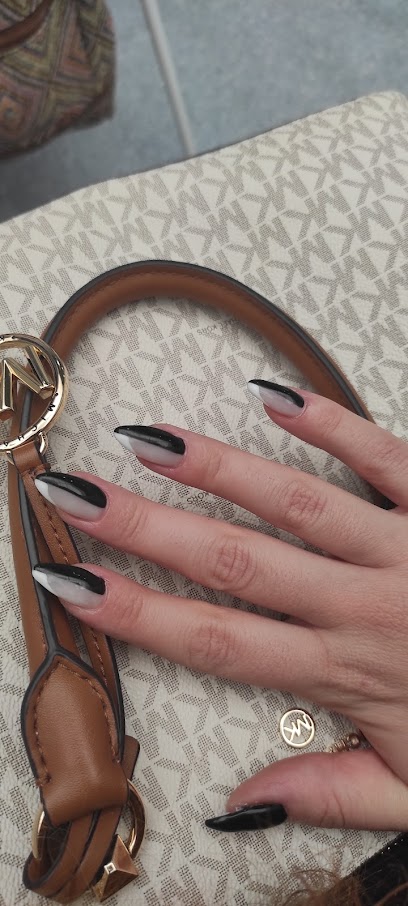 Gloria Claramunt Estética | Peluquería en Ciudad Real / 