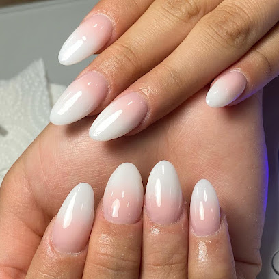 PURO Nails | Salón de Manicura y Uñas en Rubí / 