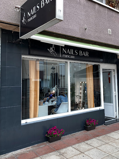 Nails Bar | Salón de Manicura y Uñas en Maliano / 