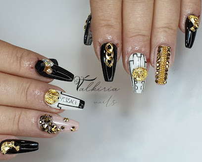 Valkiria Nails | Salón de Uñas y Manicura en Reus