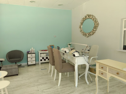 Noe Nails | Salón de Uñas y Manicura en Gijón