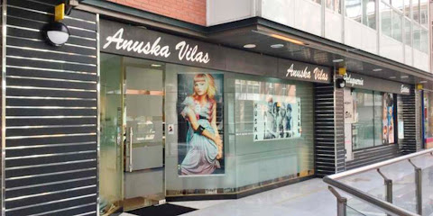 Anuska Vilas | Peluqueria en Santiago de Compostela / La Coruña