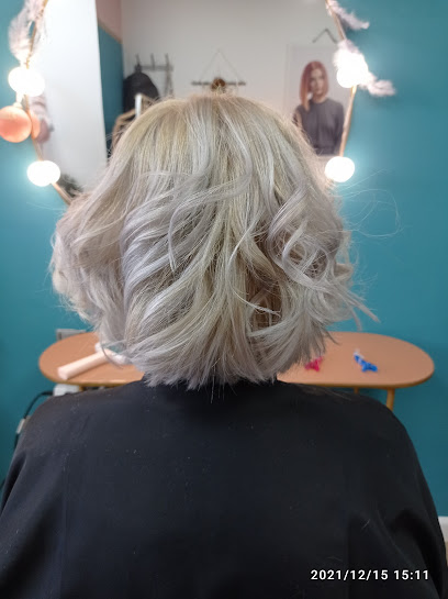 SG Sendy Ginesta hairstyle | Peluqueria en Tordera / Barcelona