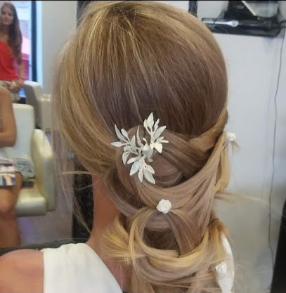 Capelli Peluqueros | Calle Mayor | Peluqueria en El Barco de Ávila / Ávila