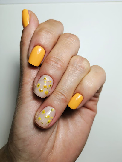 Nails VALENTINA | Salón de Manicura y Uñas en Don Benito / 