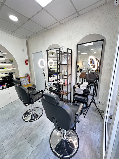 HERA’S Nails & Lashes | Salón de Uñas y Manicura en Valencia