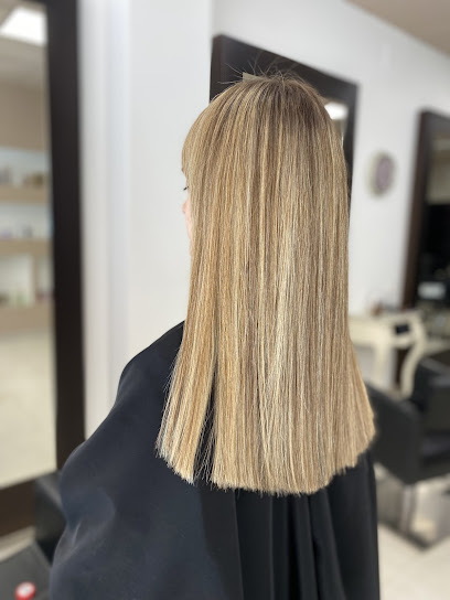 Erika Estilistas Peluqueria | Peluqueria en Roquetas de Mar / Almería