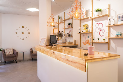 Cataleya | Centro de Uñas | Salón de Manicura y Uñas en Valencia / 