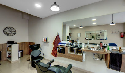 Peluquería Barbería Paolo Artigas | Peluquería en Burriana / Castellón