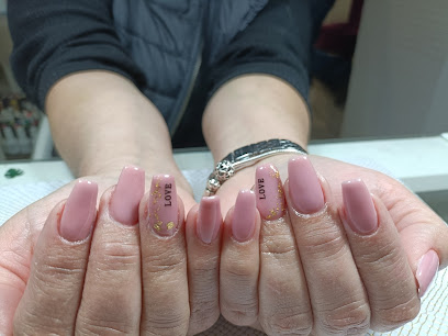 Gio Nails | Salón de Uñas y Manicura en Valencia