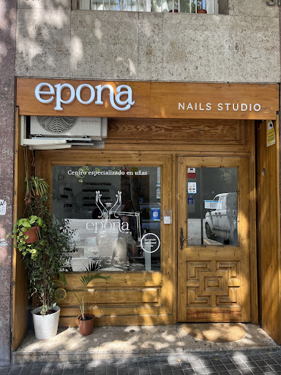 Epona Nails Studio | Salón de Manicura y Uñas en Barcelona / 